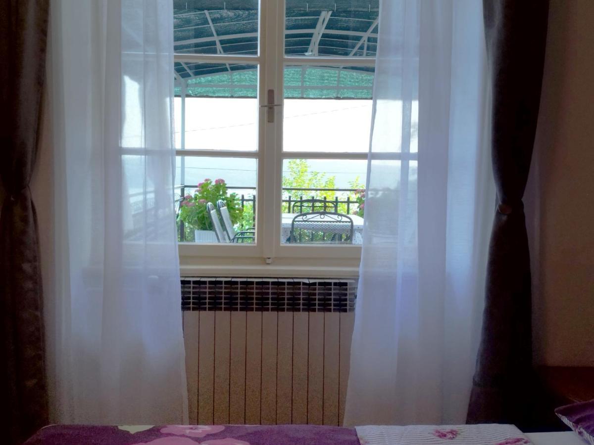 Apartment Ane 드라말리 외부 사진